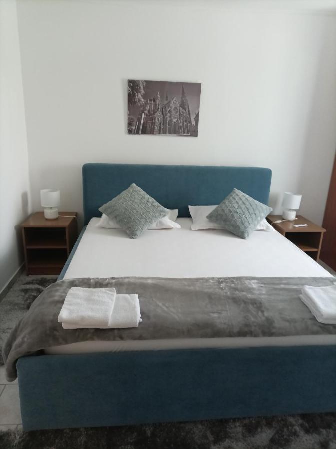 Arena Nikic Hotel Osijek Luaran gambar