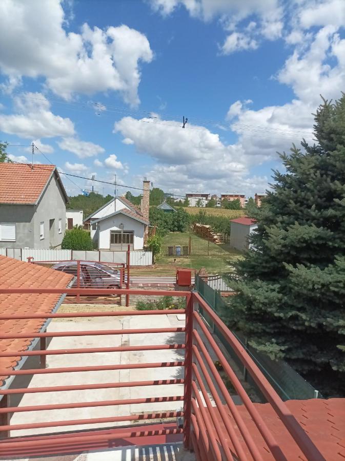 Arena Nikic Hotel Osijek Luaran gambar