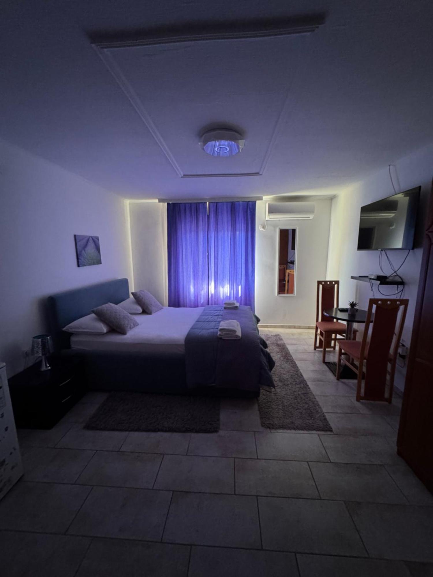 Arena Nikic Hotel Osijek Luaran gambar
