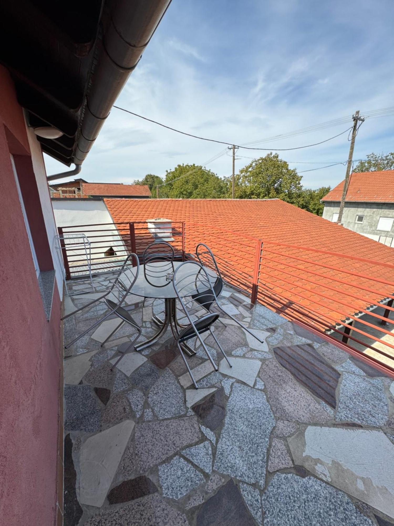 Arena Nikic Hotel Osijek Luaran gambar