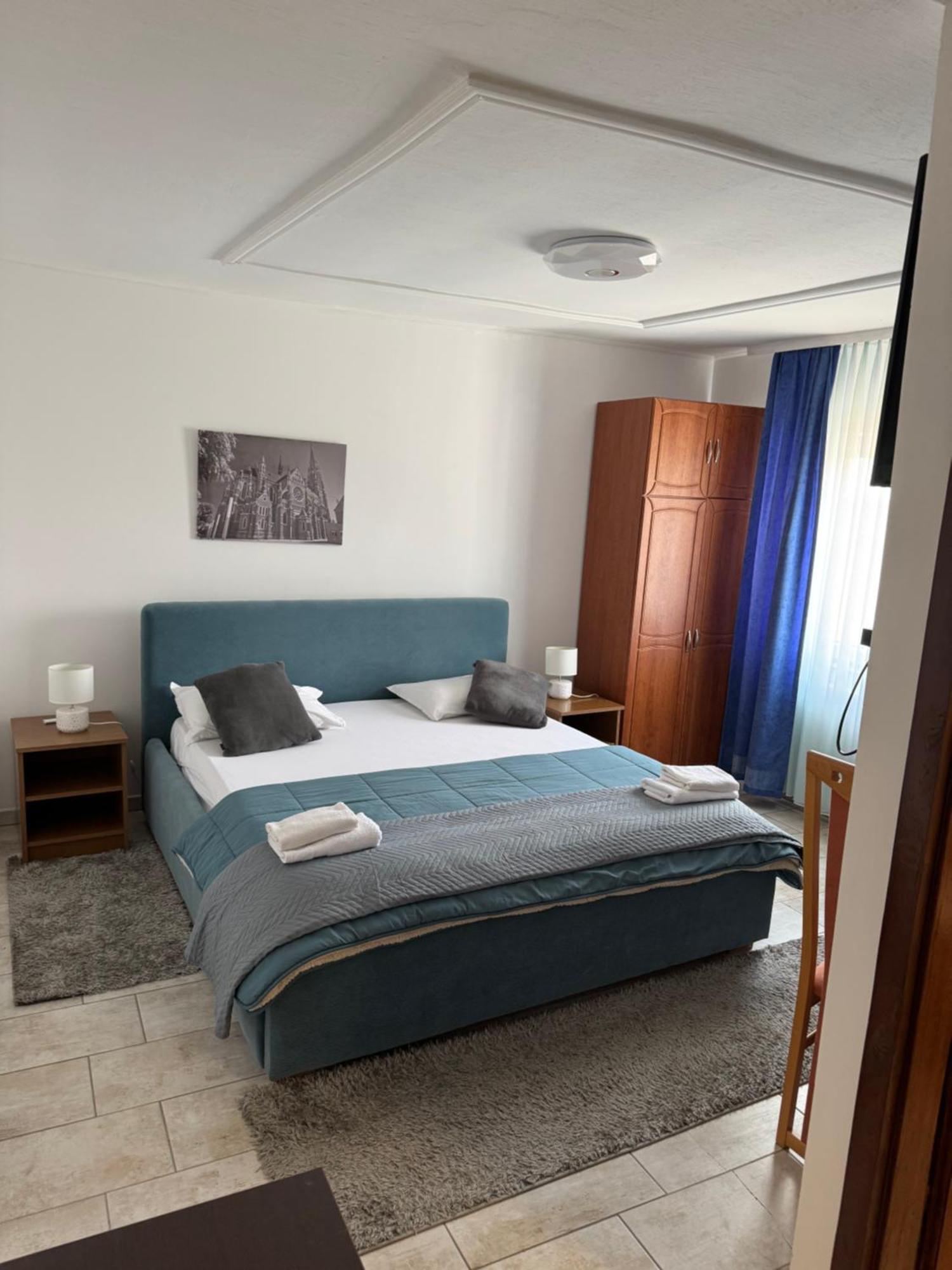 Arena Nikic Hotel Osijek Luaran gambar